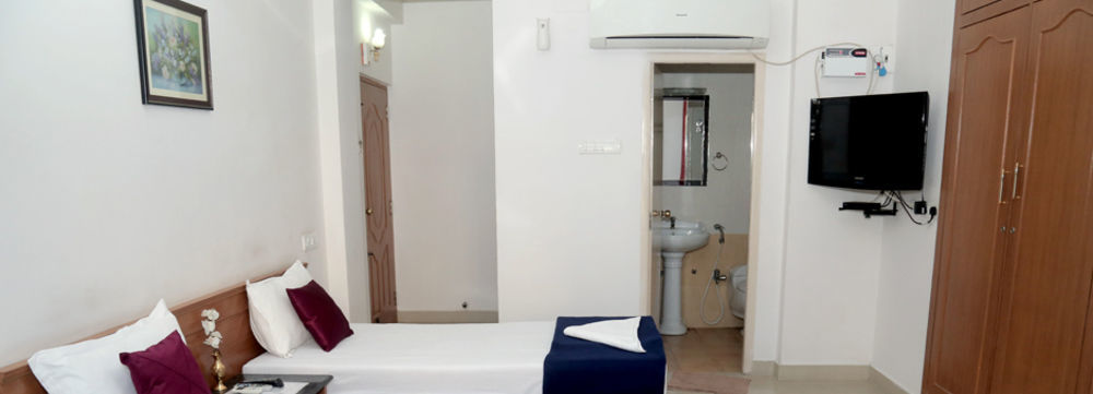 Orchid Serenity Bed & Breakfast Chennai Exterior photo